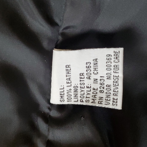 Genuine Leather Vintage Vest - Picture 6 of 11